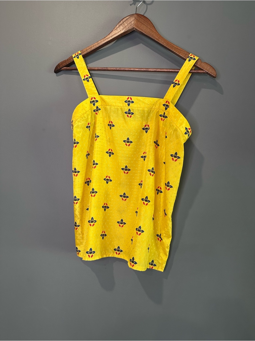 Intuitions Women’s Yellow Swiss Dot Floral Square Neck Sleeveless Tank Top
